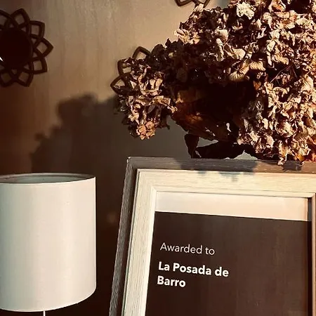 Hotel La De Barro 2*
