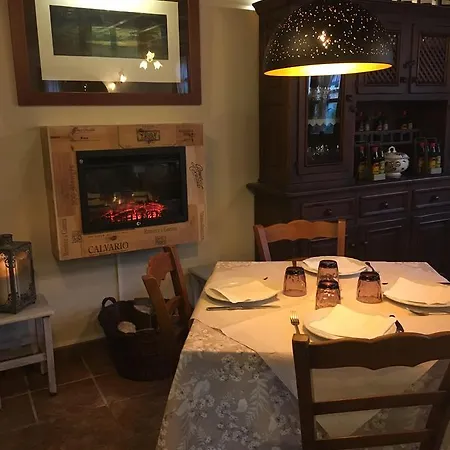 La De Barro Hotel Infiesto
